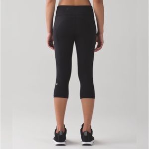 Lululemon On Track Crop (19") Black Luxtreme
